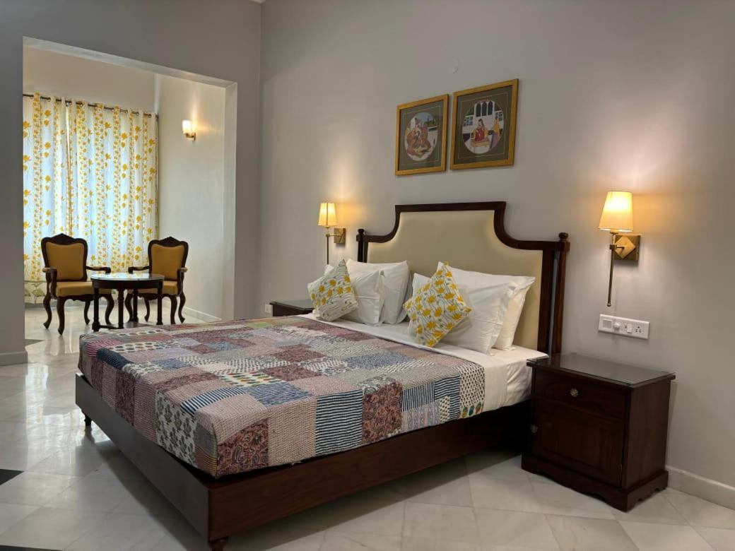 Chez Lavania - A Boutique Homestay Udaipur Esterno foto