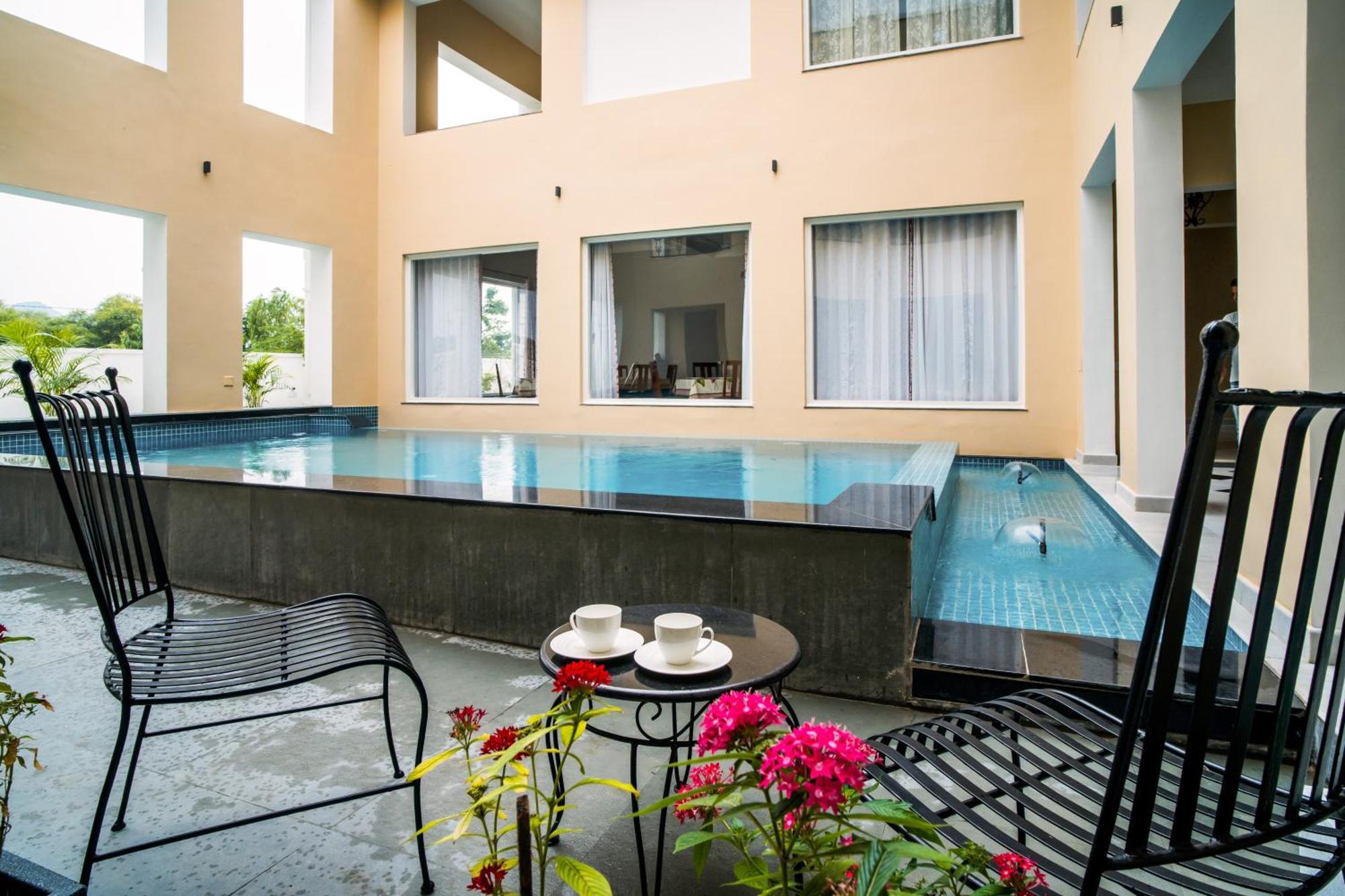 Chez Lavania - A Boutique Homestay Udaipur Esterno foto